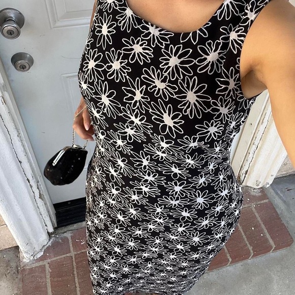 Floral maxi dress - Picture 2 of 5